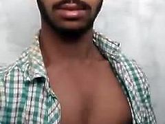 http://img0.xxxcdn.net/0s/7i/it_indian_amateur.jpg