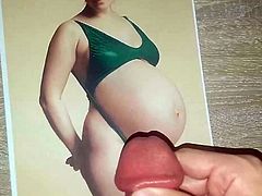 Cum Tribute on Bizarre looking Pregnant Girl