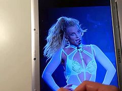 Britney Spears Cum Trbute 68