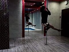 Pole dancing