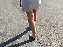 Juicy wobbly ass in dress