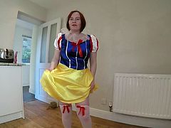 Snow White Cosplay