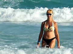 Patrcia on the beach Joaquina surf - 2017