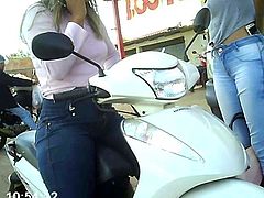 gostosas na moto (womans motorcycle) 144