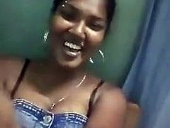 2 sexy black girl doing selfiee.mp40b