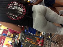 Walmart Latina Milf