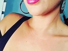 Alexandra Snow Pink lipstick IG clip