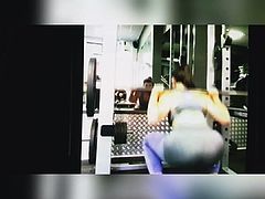 Bubble butt teens candid at the gym