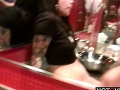 Hot Emo Lesbians licking each others pussies