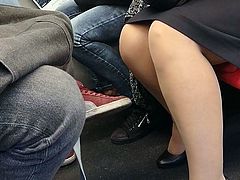 NYLON-SPY 01. Pantyhose Voyeur in subway.