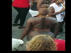 Big Ass Strippers Dance to Rani Ras -African Princess Song