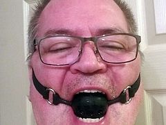 Ball gag beginer