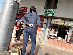 Indian Beutiful Girl, Tight Jeans (My Fiv)