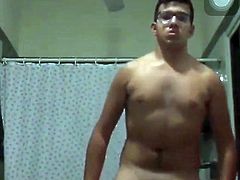 Horny paki boy strip on cam