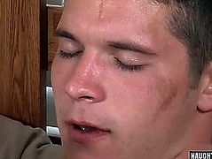 Muscle homosexual oral-stimulation sex with facial