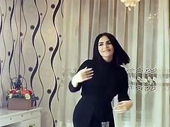 Hot Azeri Girls Dancing