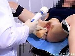 Dirty gynecologist and a girl fuck on gyno chair