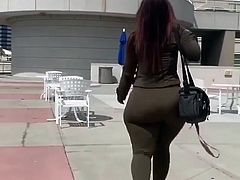 Autumn's Big Curvy Ass