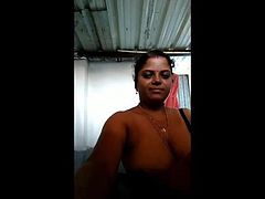Madurai tamil hot aunty nude show to her husband