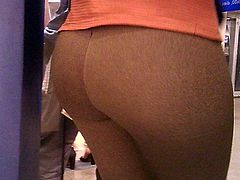 MORENA TODA CARNUDA BIG ASS+PUSSY TITS T 174