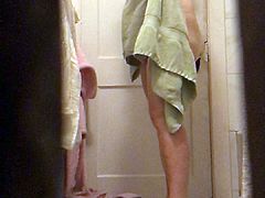 Spying chubby wife after shower