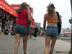 CRAZY WEDGIE ON COLLEGE STUDENT