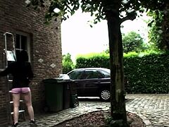 Teen slut fucks oldie