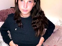 Solo Amateur Webcam Teen Masturbation
