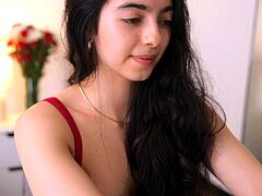 Brunette Solo Webcam Masturbation