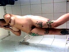 Cute amateur brunette naughty in solo jerking show on camera