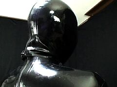 Lesbo fetish fingering