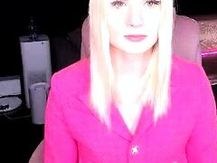 Amateur Webcam Cute Teen Plays Solo