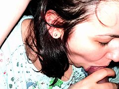 Romanian camwhore laughing and deepthroating a small dick