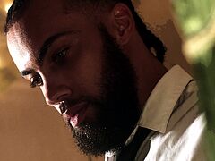 VIXENPLUS Dominant Beauty Uses Waiter